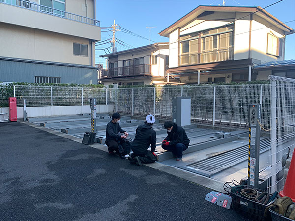 既設機械式駐車装置（昇降ピット３段油圧式）